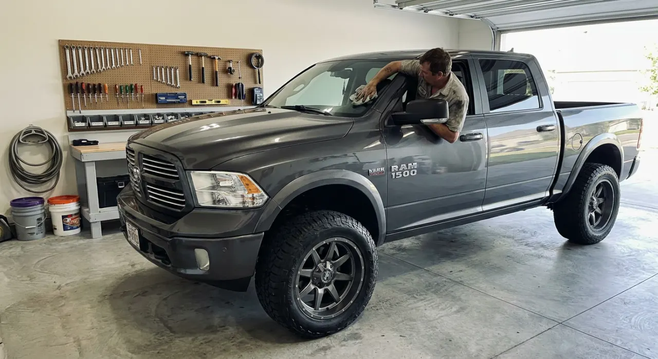 Clean Interior Car Glass Streak-Free (The Method) — a spotless detailed car interior, clean dashboard, seats and console